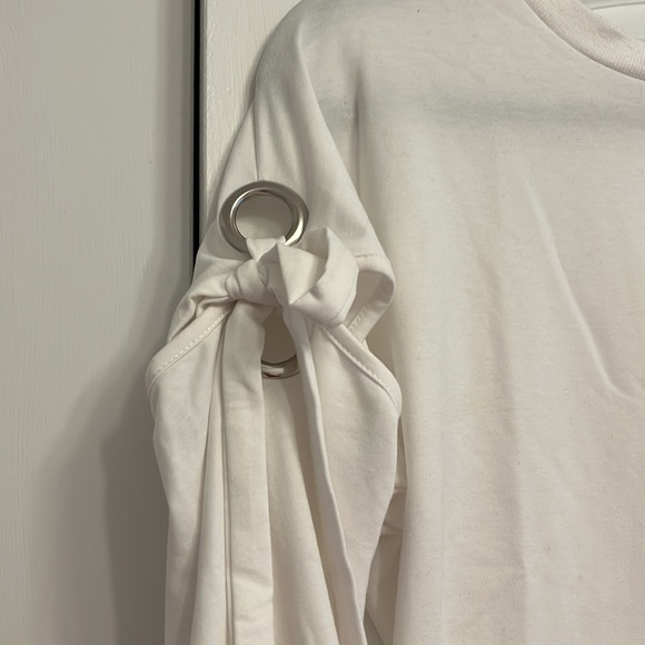 SHEIN white top with sleeve detail - Picture 2 of 2